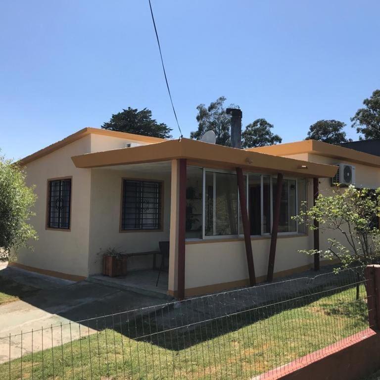 Casa Vacacional Mia Holiday home *