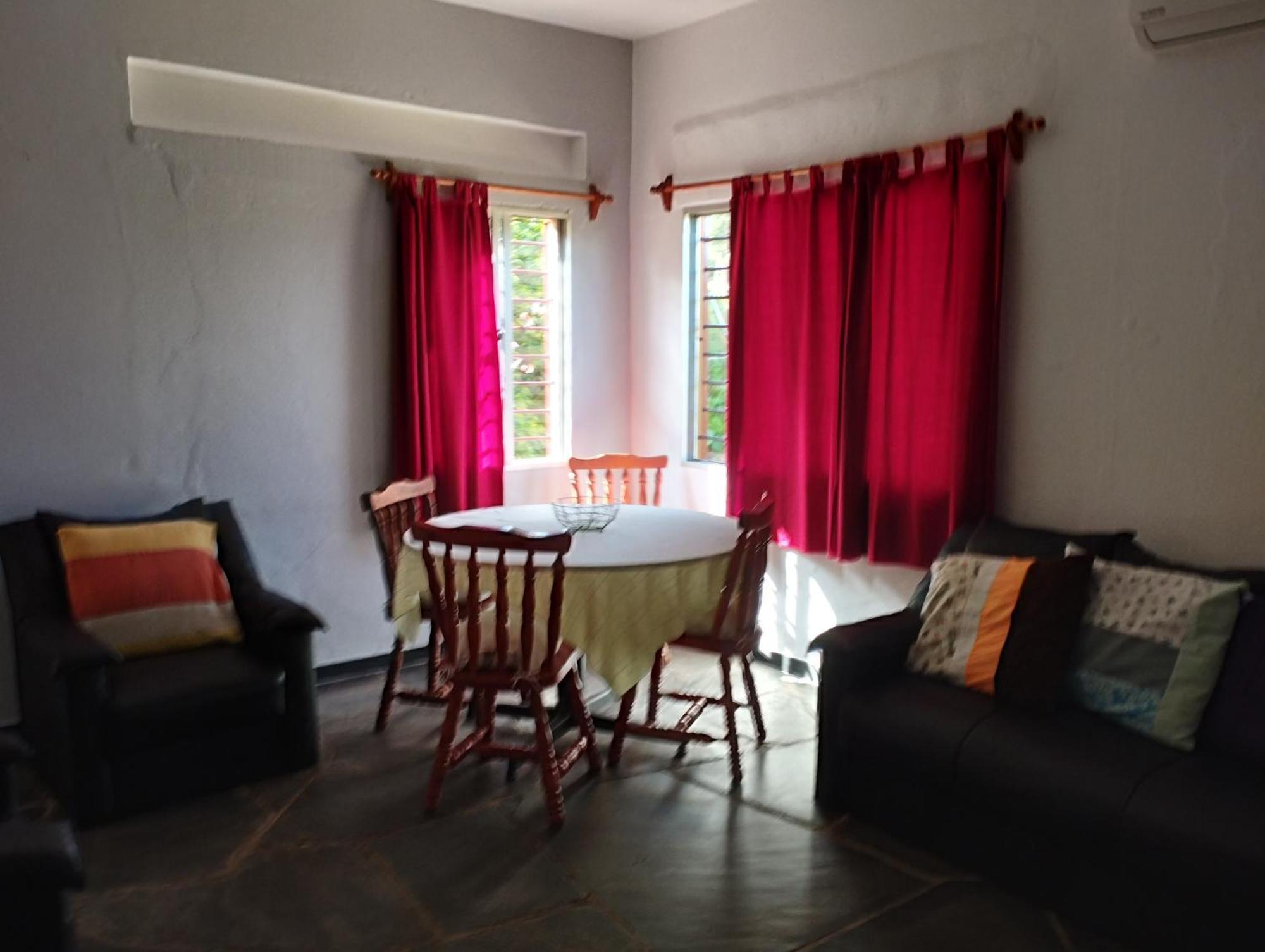 Casa Vacacional Mia * Piriapolis